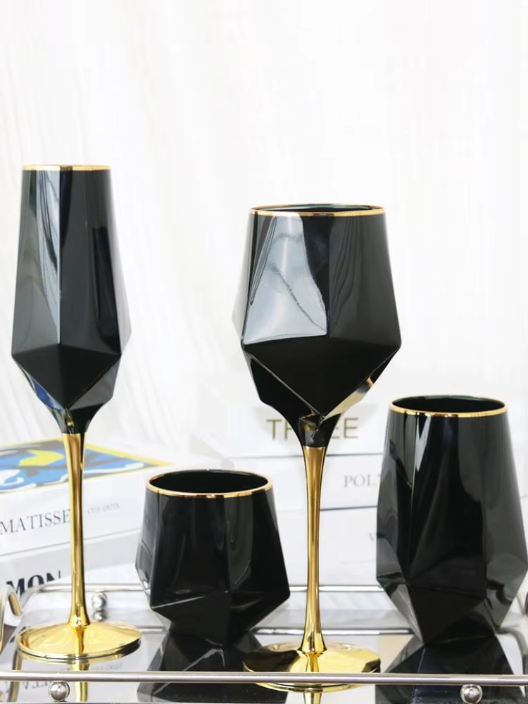 Pure Black Crystal Golden Edge - Wine In Beer Glass ulasan dan harga